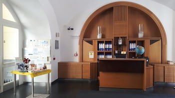 Seven Hostel