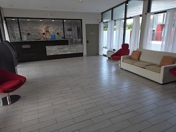 Days Inn by Wyndham Raleigh Downtown South