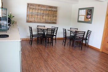 Ranch Motel