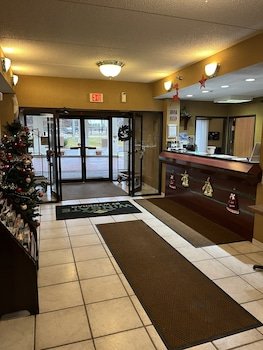 Wingate by Wyndham West Mifflin