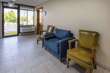 Days Inn by Wyndham Winchester