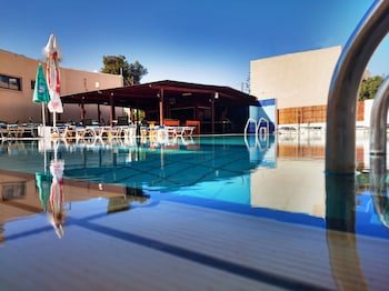 Florea Hotel