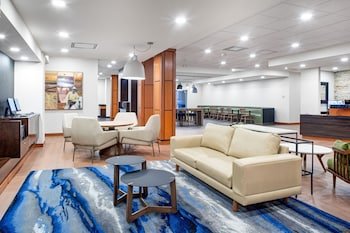 Fairfield Inn & Suites Toronto Mississauga