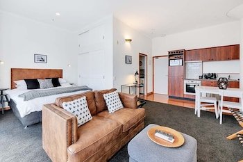 Princes Wharf Boutique Apartments