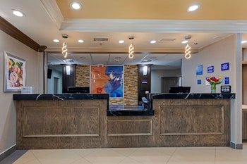 Best Western Plus Wasco Inn & Suites
