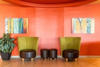 Best Western Plus Sandcastle Beachfront Hotel