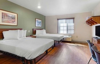 Extended Stay America Select Suites Kansas City South I-49
