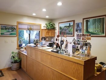 Lazy J Ranch - Americas Best Value Inn