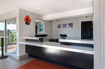 Motel 6 Sulphur Springs