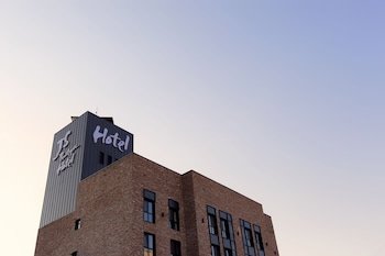 Gm Js Boutique Hotel