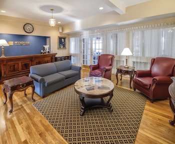 Club Wyndham Bay Voyage Inn