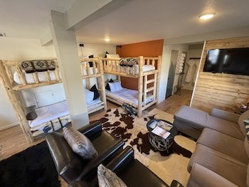 Echo Adventure's Yosemite Basecamp