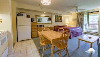 Smugglers' Notch Resort