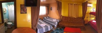 Bungalows Camping Alpha Madrid