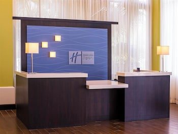 Holiday Inn Express Hotel & Suites New Orleans Airport South