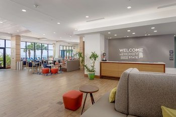 Hampton Inn & Suites Orange Beach/Gulf Front