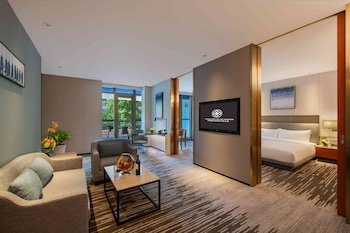 Dongguan Forum Hotel and Apartment