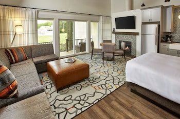 Grand Geneva Luxury Resort & Convention Center