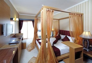 Aqua Fantasy Aquapark Hotel & Spa