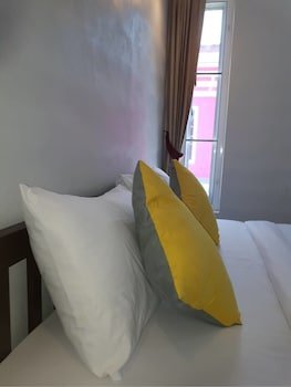 Eskimo Resort