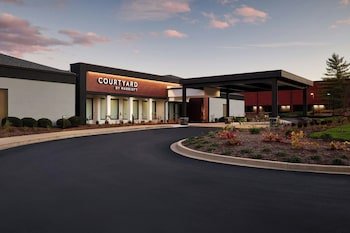 Courtyard St. Louis Creve Coeur
