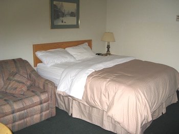 Colonial Inn