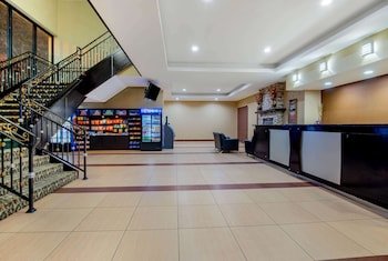 La Quinta Inn by Wyndham West Long Branch