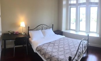 Imperial House Bed and Breakfast