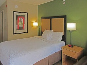 Extended Stay America - Raleigh - Crabtree Valley
