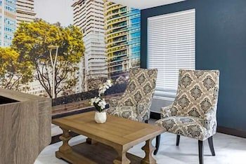 Extended Stay America - Raleigh - Crabtree Valley