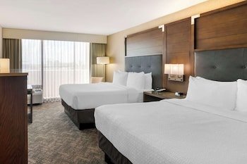 Best Western Premier Kansas City Sports Complex
