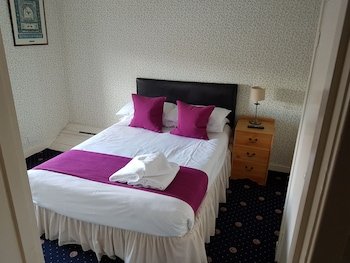 Castle Hotel