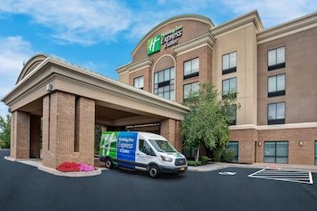 Holiday Inn Express & Suites Rochester Webster