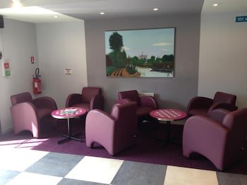 Hotel initial by balladins Amiens / Longueau