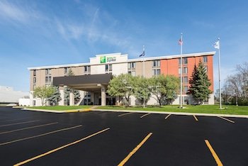 Holiday Inn Express Flint-Campus Area