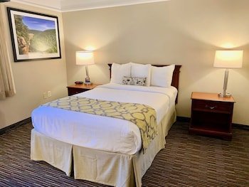 Baymont by Wyndham Texarkana