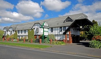 Grosvenor Motor Inn & Conference Centre