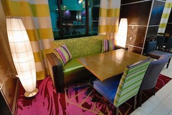 Hampton Inn & Suites Missouri City