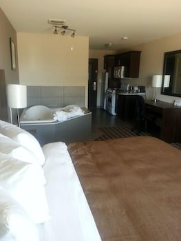 Western Star All Suites Hotel Carnduff
