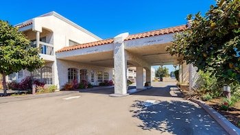SureStay Hotel by Best Western Camarillo