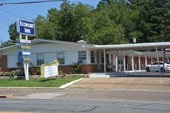 Economy Inn - Gladewater