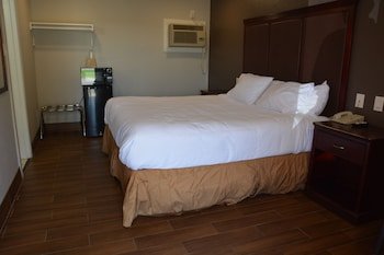 Economy Inn - Gladewater