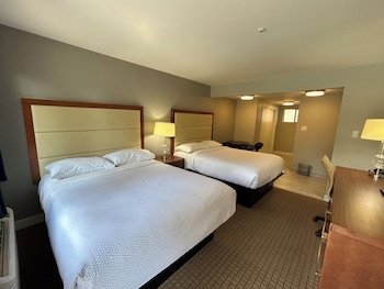 Hillside Inn