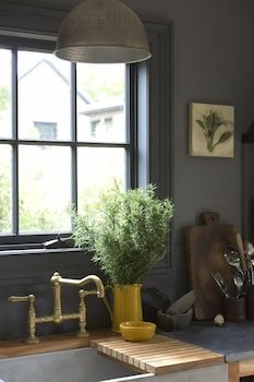 Elm Cottage Barn