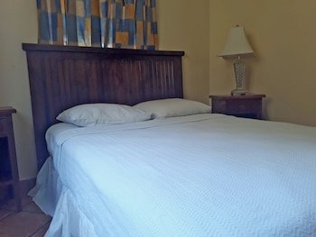 Hacienda Iguana Beach And Golf Resort