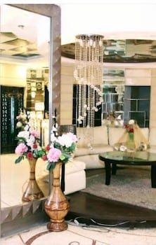Gulberg Continental Hotel