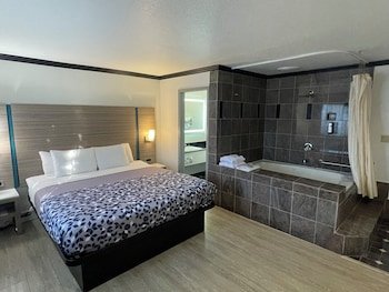 Discovery Inn