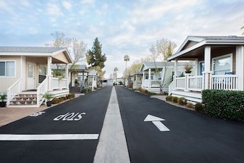 Golden Village Palms RV Resort