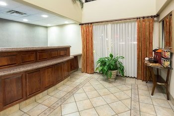 Hawthorn Suites by Wyndham Napa Valley