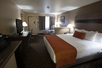 Hawthorn Suites by Wyndham Napa Valley